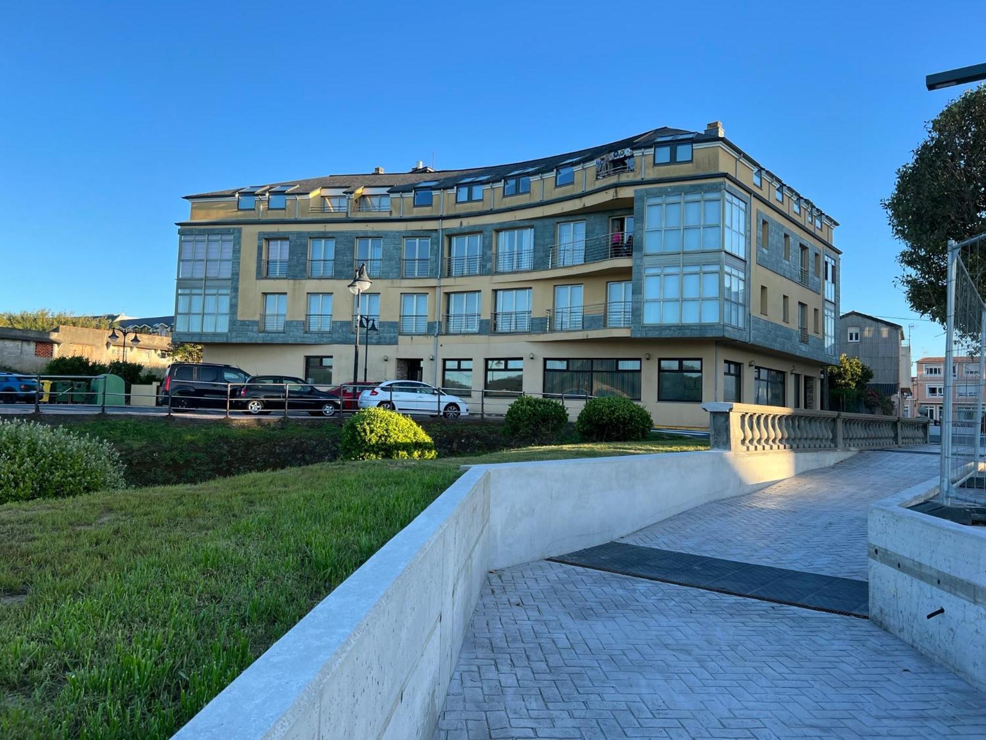 Apartamentos Galicia Norte O O Porto de Espasante Exterior photo